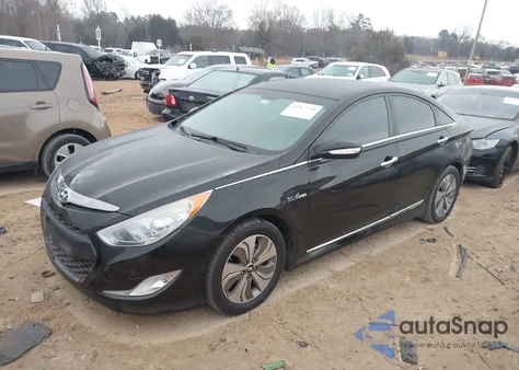 2015 Hyundai Sonata Hybrid Limited z USA, uszkodzony, nr VIN KMHEC4A4XFA125060